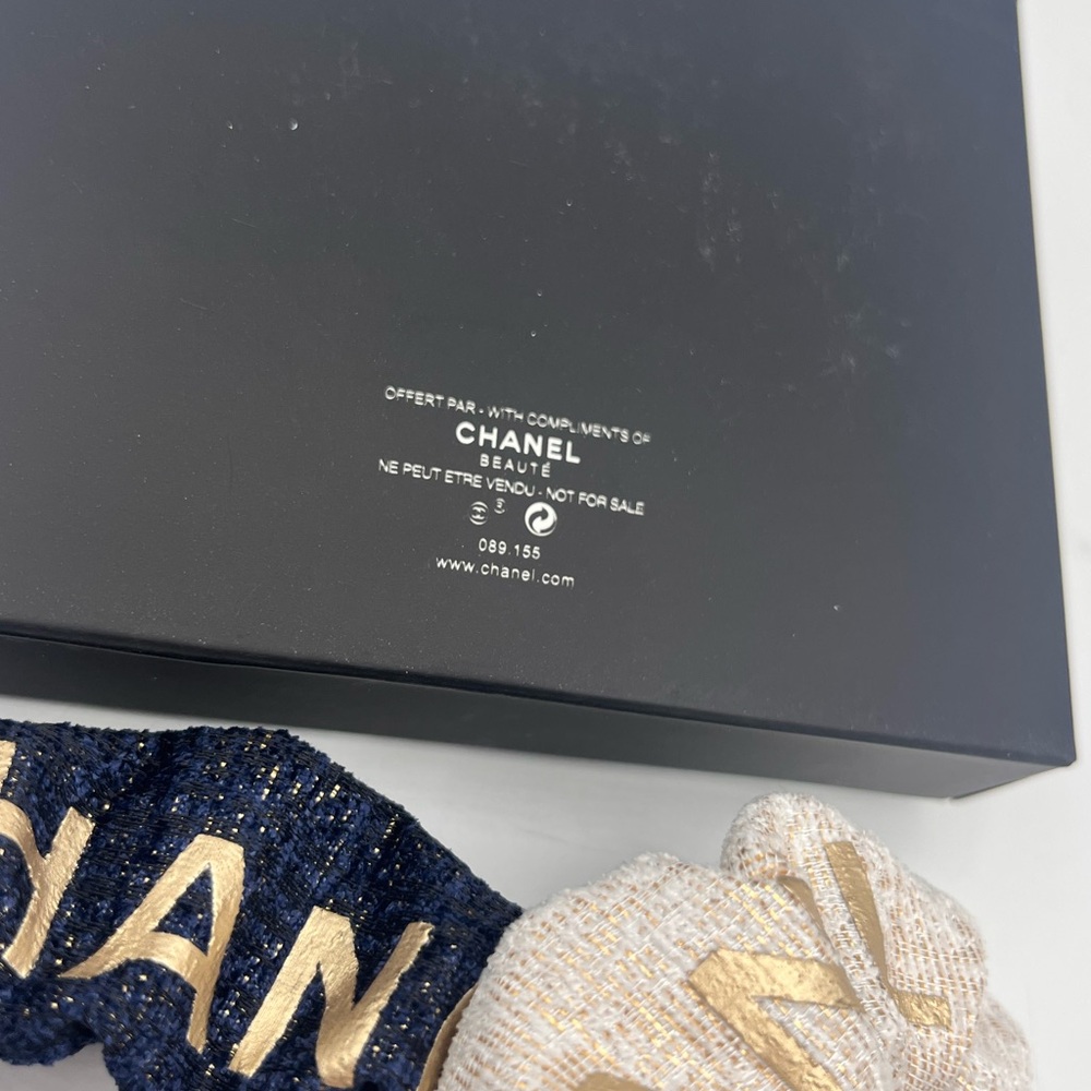 Chanel Hair Scrunchies Set of 2 - Picture 4 of 4